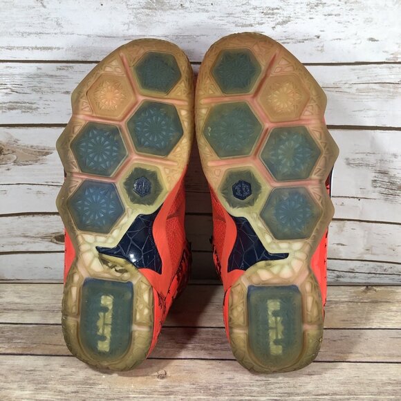 Nike LeBron James XII 12 Independence Day Shoes Mens Size 11 684593-616 Red - Picture 12 of 12